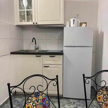 Apartment Center, Old Town, *